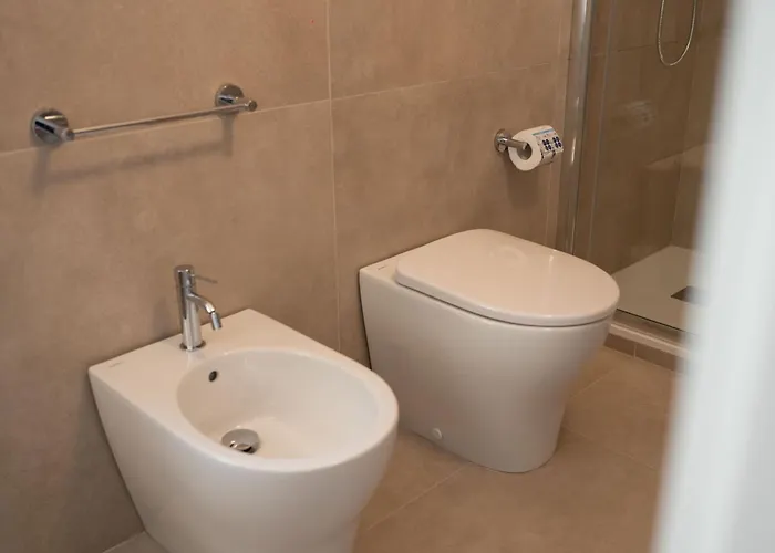 Dimora Lincoln Bed & Breakfast 3*