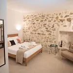 Dimora Lincoln 3*
