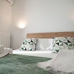 Dimora Lincoln Alojamento de Acomodação e Pequeno-almoço 3*