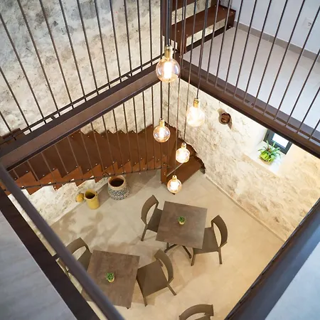 Couette-café Dimora Lincoln 3*